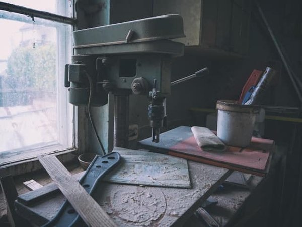 Comment établir une stratégie SEO pour un artisan local ?